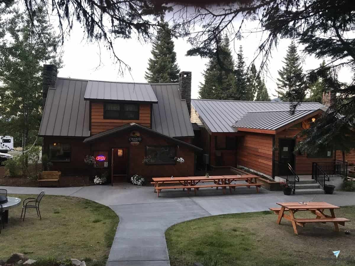 Crooked Tree Tavern at Cooper Spur Mountain Resort