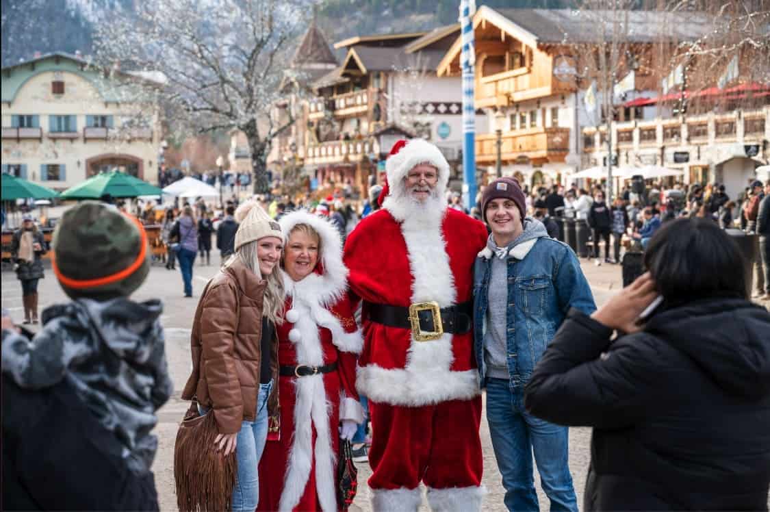 Meet Santa in Leavenworth